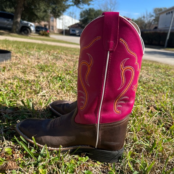 Cowgirl Boots - Picture 3 of 3